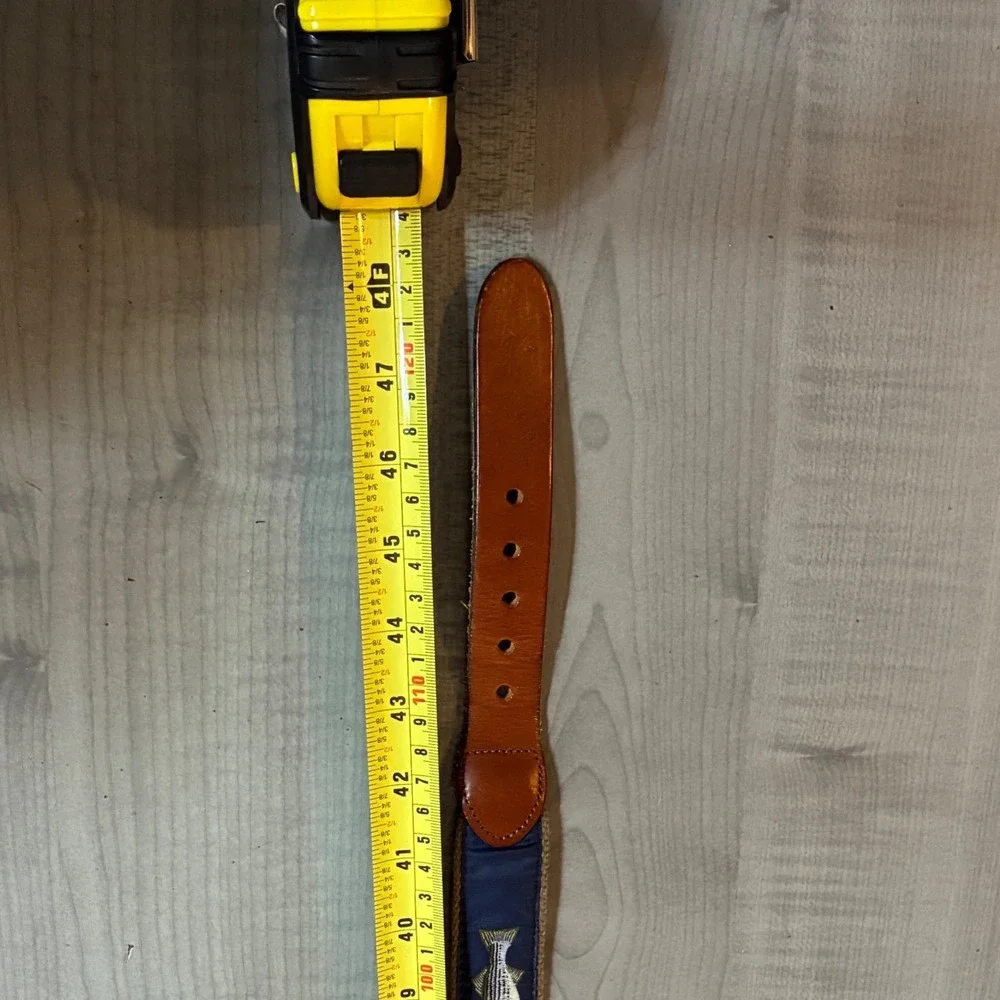 Leather Man Ltd Essex‎ CT Striped Bass Fish Belt Navy Canvas Leather 48 Inch XL